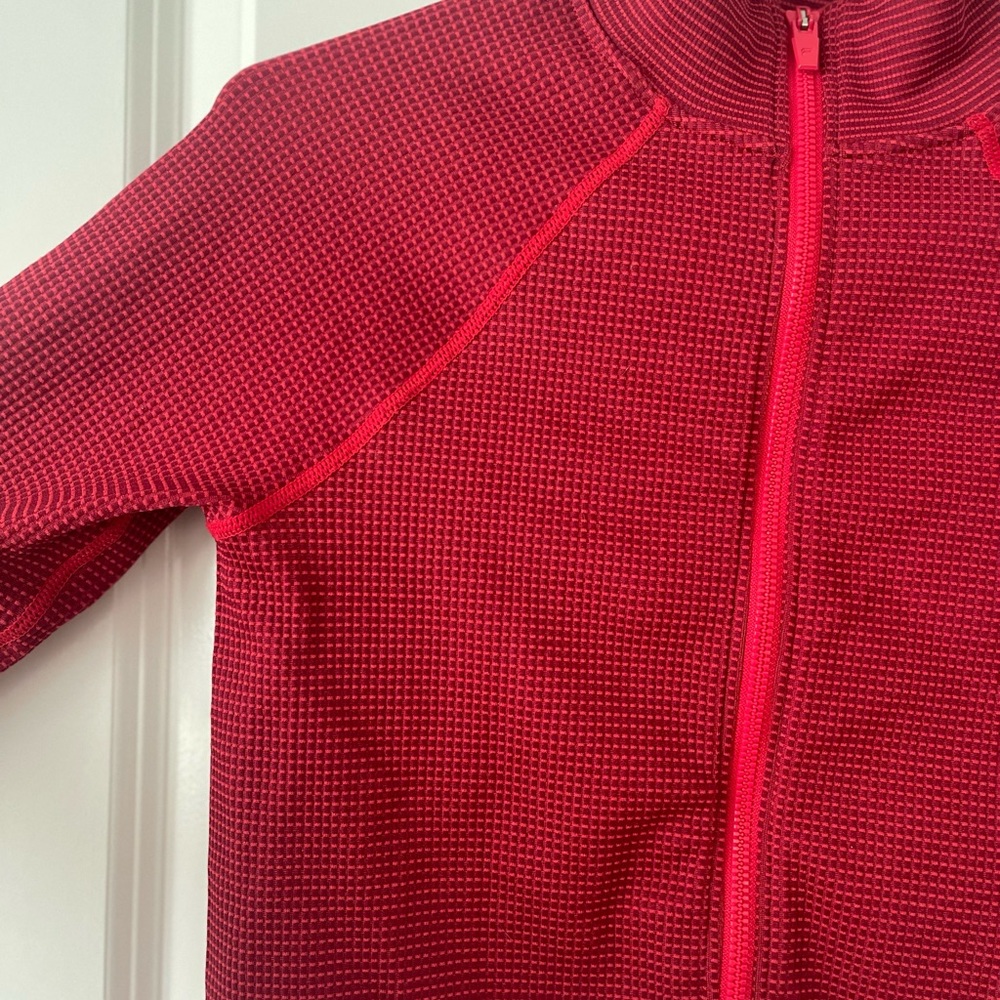 Fabletics Zip-Up - Picture 3 of 3